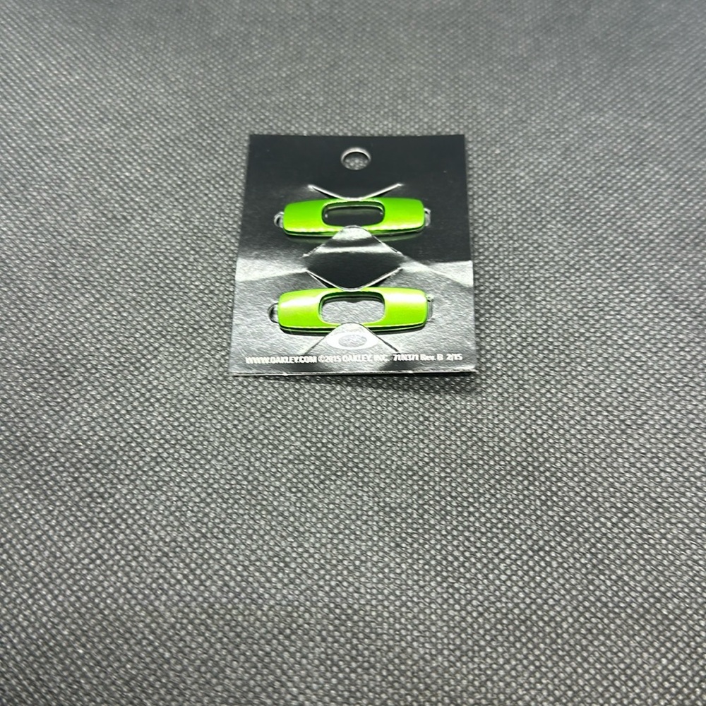 Oakley Men’s Batwolf Sunglasses Replacement Icons O’s Logo Pair